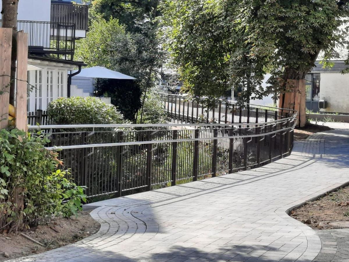 Ferienwohnung Am Kurpark Eslohe Esterno foto